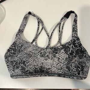 Lululemon- Free to Be Bra